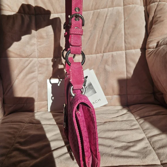 Coach Soho Signature Buckle Bag - Picture 9 of 14